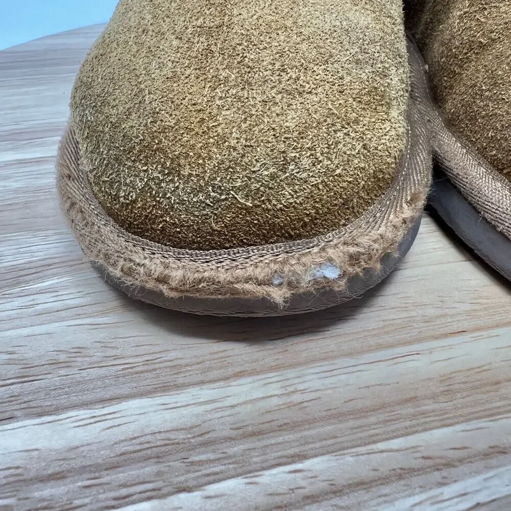 Koolaburra by UGG Aribel Short Girls' Fur Boot Sz. 2